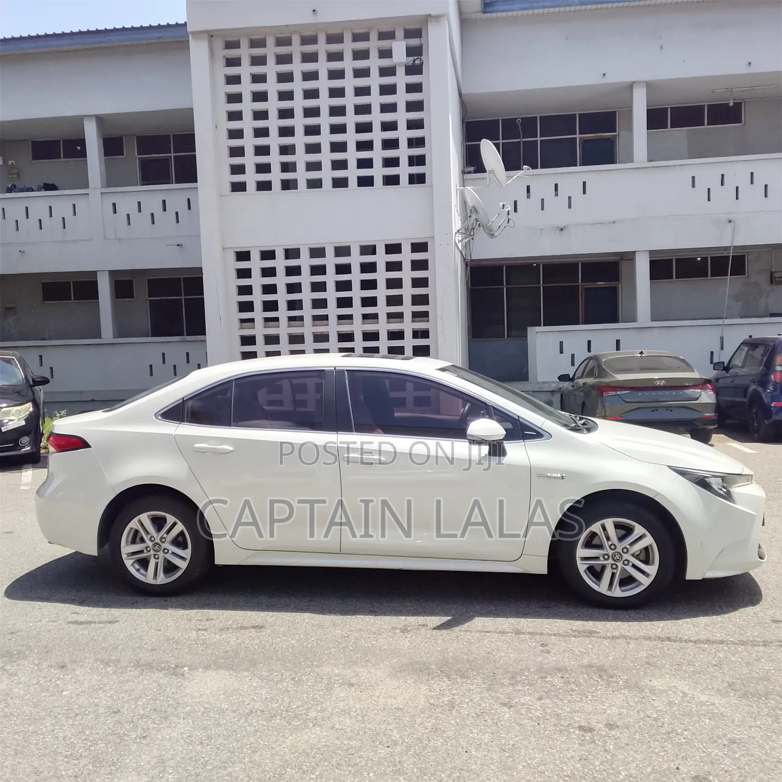 Toyota Corolla 2020 White