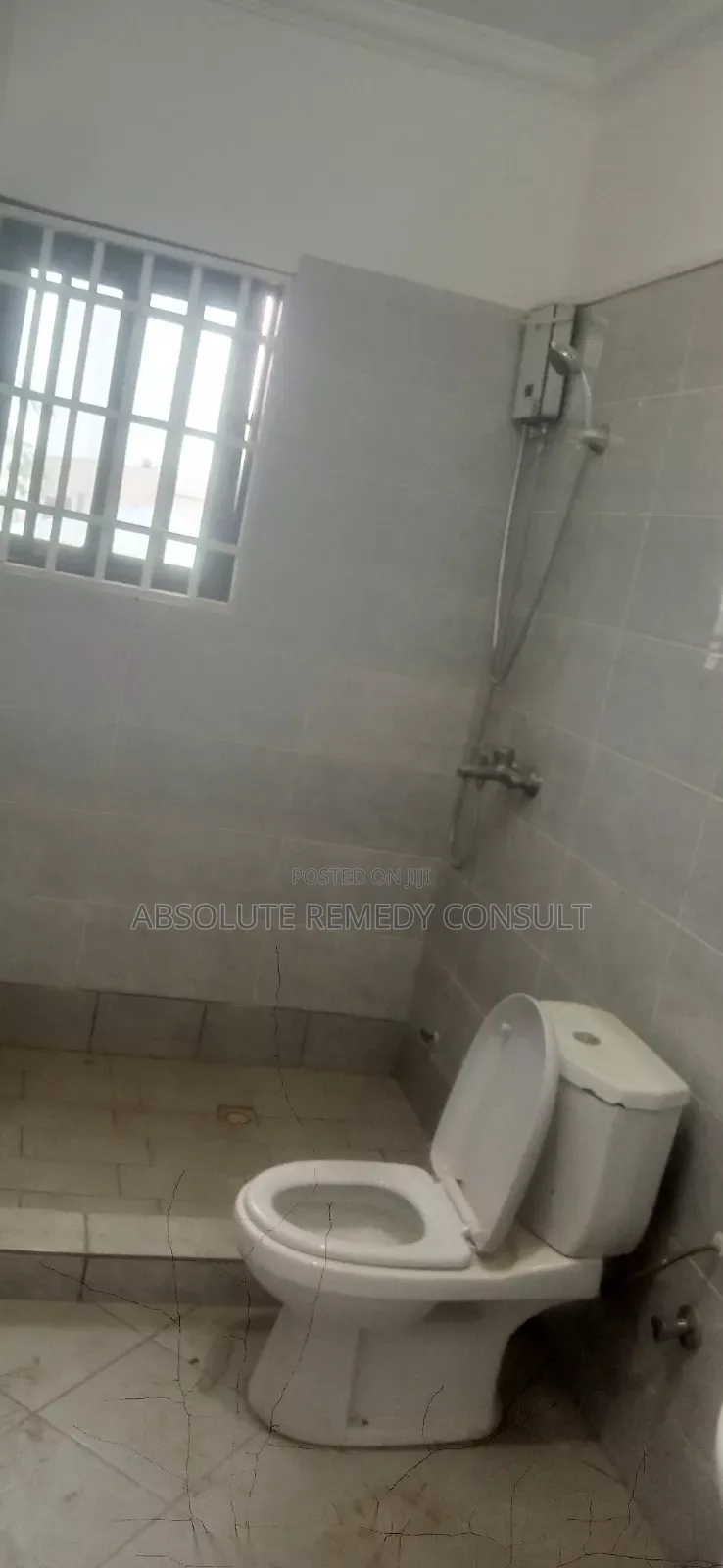 2bdrm Apartment in Pokuase for rent