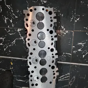 Toyota Hiace 2l Cylinder Head
