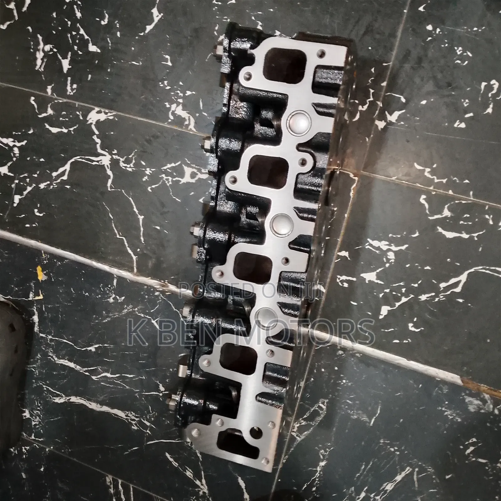 Toyota Hiace 2l Cylinder Head