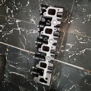 Toyota Hiace 2l Cylinder Head
