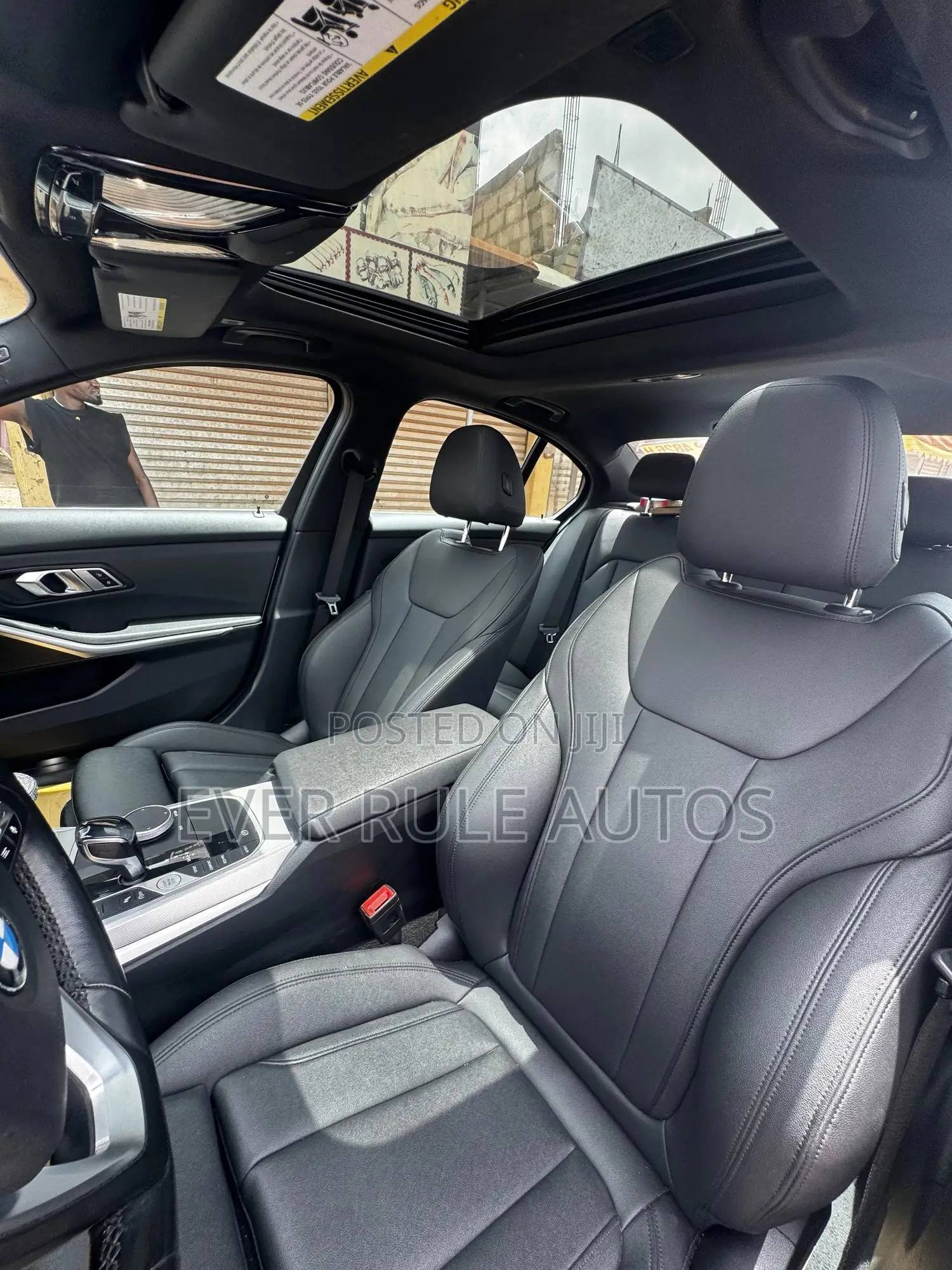 BMW 330i 2022 White