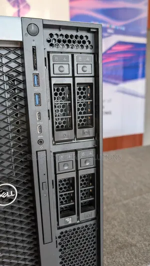 Desktop Computer Dell Precision 5820 64GB Intel Xeon SSD 2T