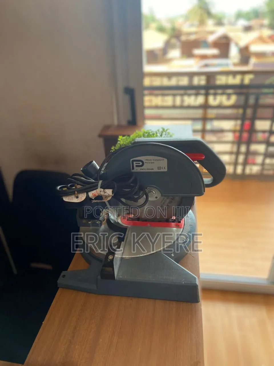 190mm Compound Mitre Saw Electric Cutting Machine