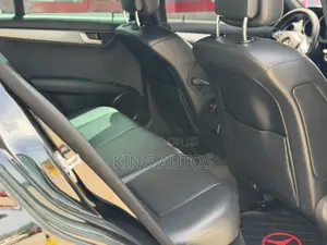 Mercedes-Benz C250 2014 Black