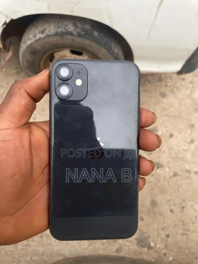 Apple iPhone 11 64 GB Black