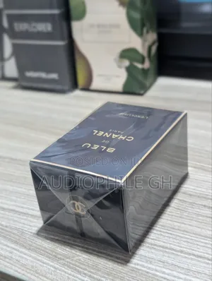 Bleu De Chanel l'Exclusif Perfume
