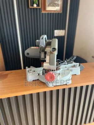 Mitre Saw / Chop Saw