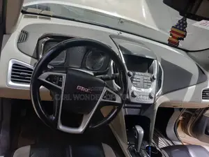 GMC Terrain 2014 Gold