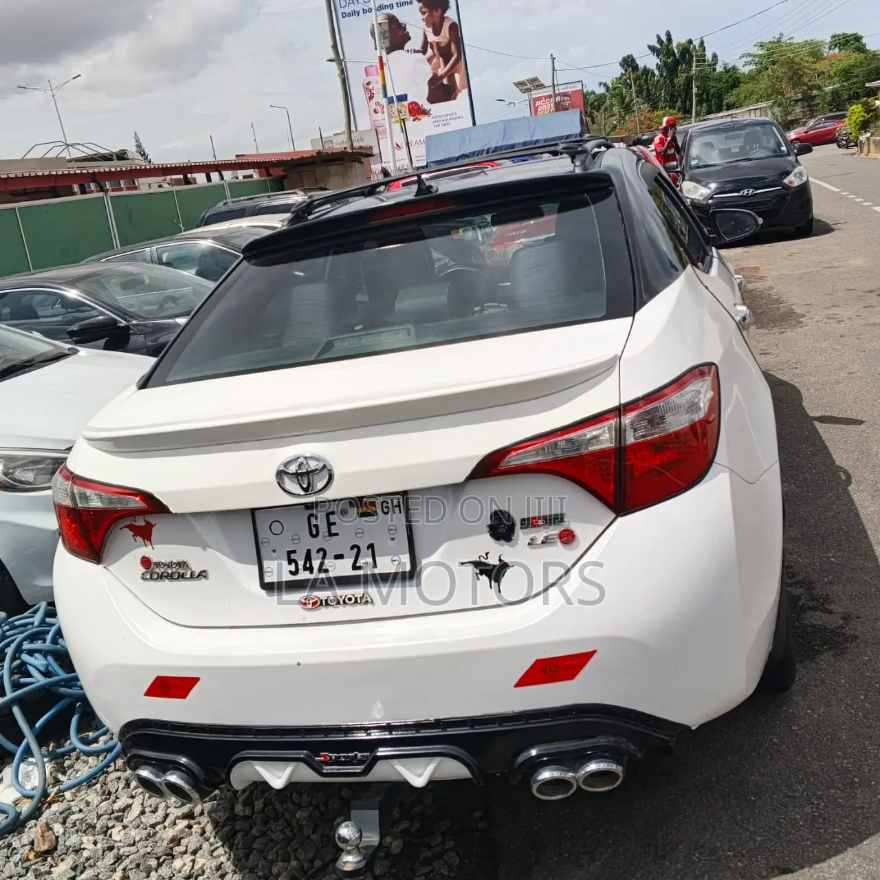 Toyota Corolla 2016 White