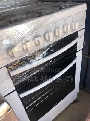 4 Burner Gas Cooker With Oven . Very Neat Affordable