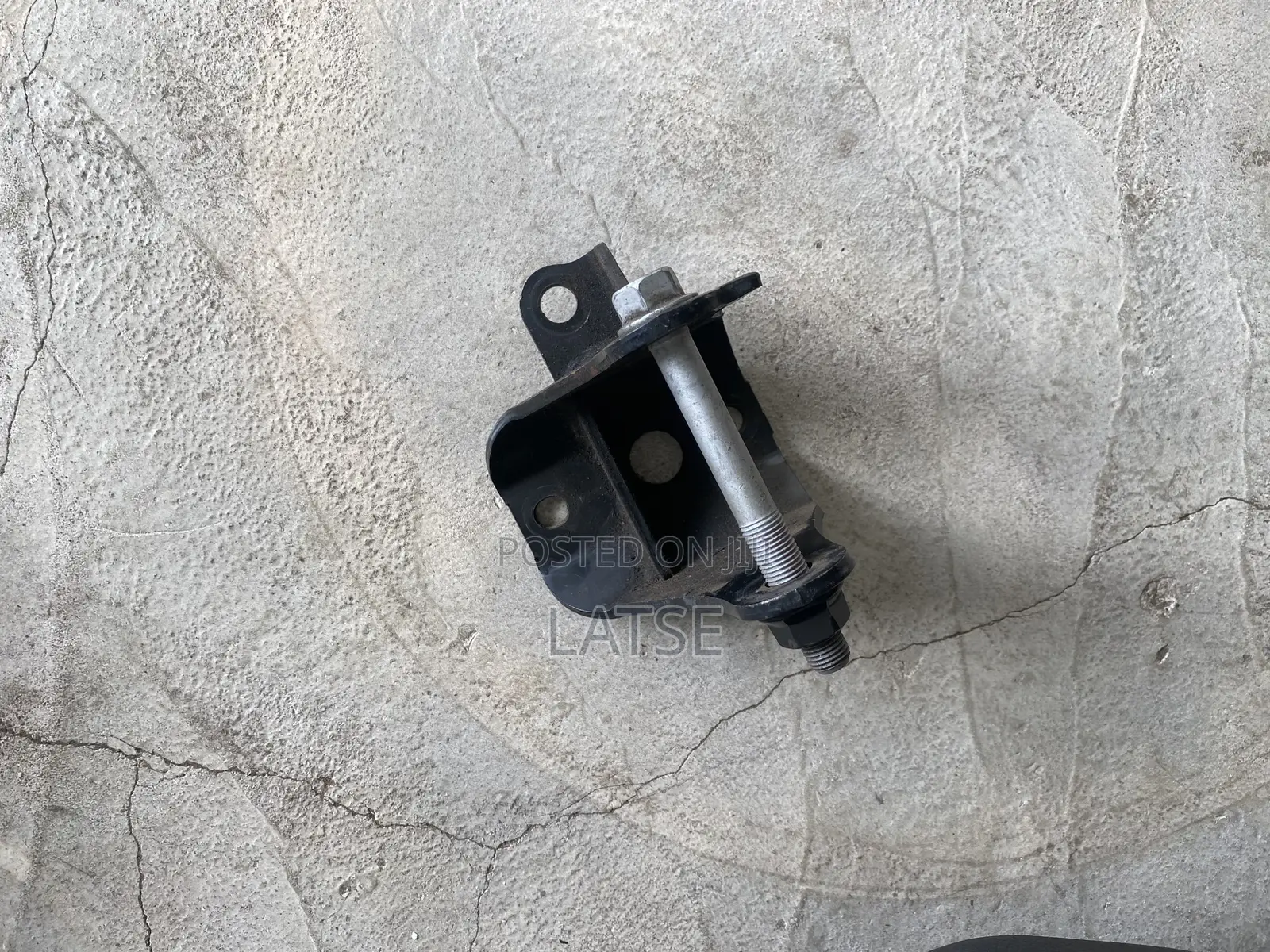 Toyota Corolla Engine and Transmission Mount Bracket 2009-2019