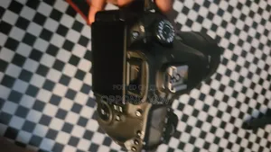 Canon Eos 60d With Lens, Sd Card, and Battery