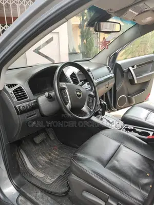 Chevrolet Captiva 2.4 Automatic 2011 Gray