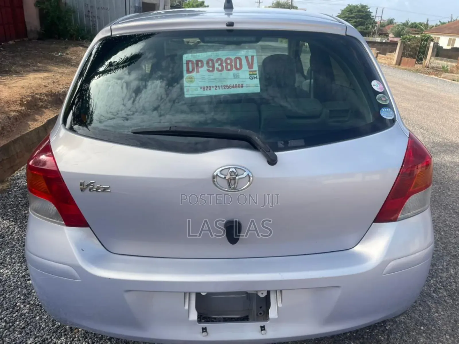 Toyota Vitz 2010 Gray