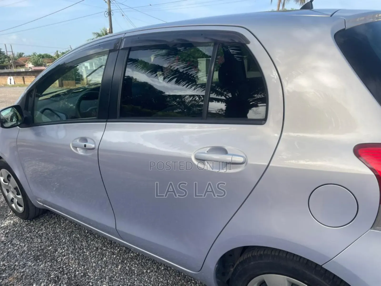 Toyota Vitz 2010 Gray