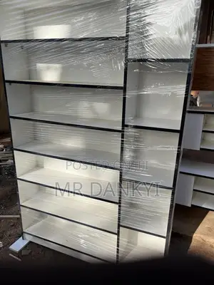 Very Nice and Good Wardrobe