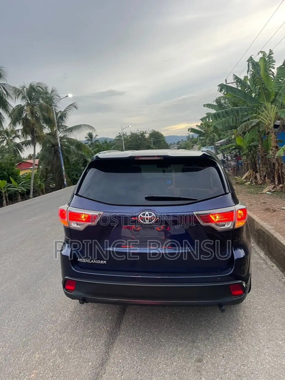 Toyota Highlander 2017 Blue