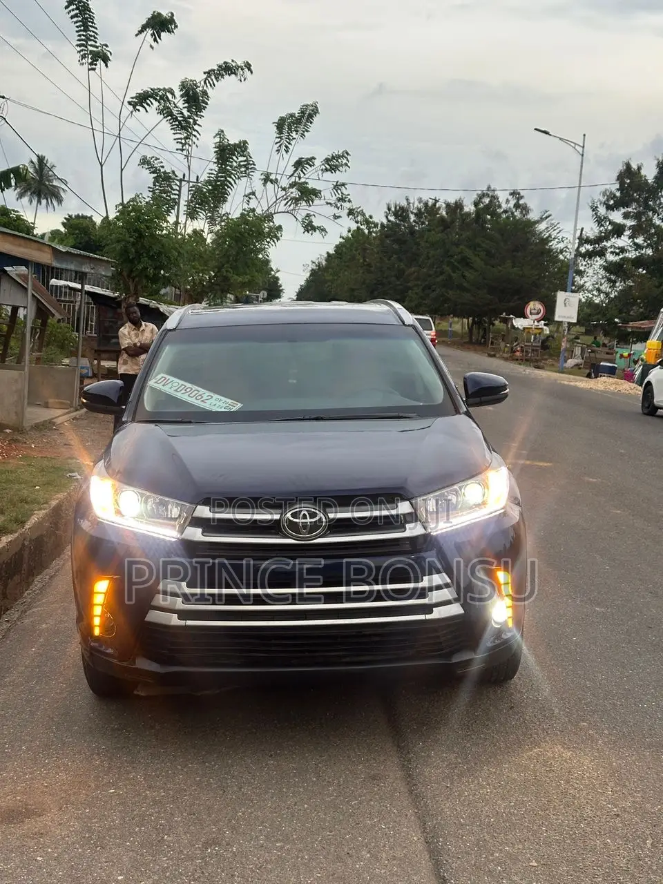 Toyota Highlander 2017 Blue
