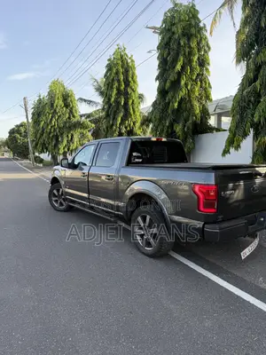 Ford F-150 XLT 4x2 SuperCab Styleside 6.5 ft. box 145 in. WB 2016 Gray