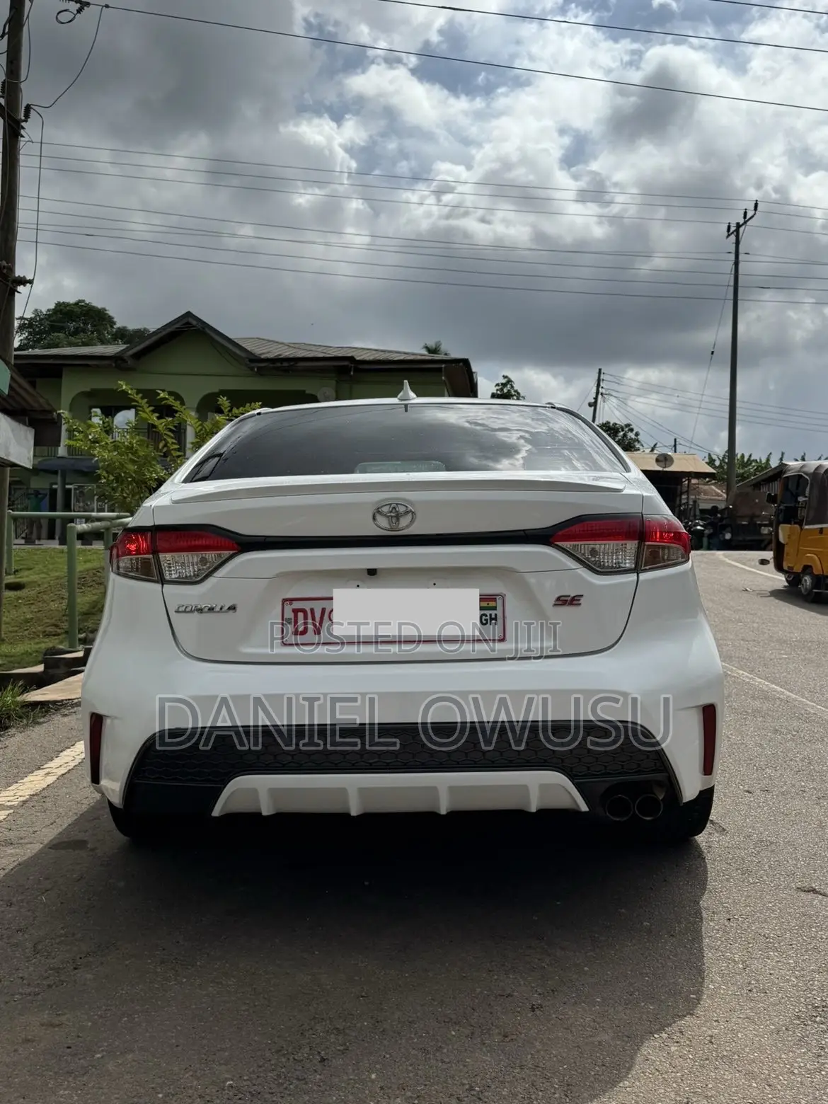Toyota Corolla SE 2020 White