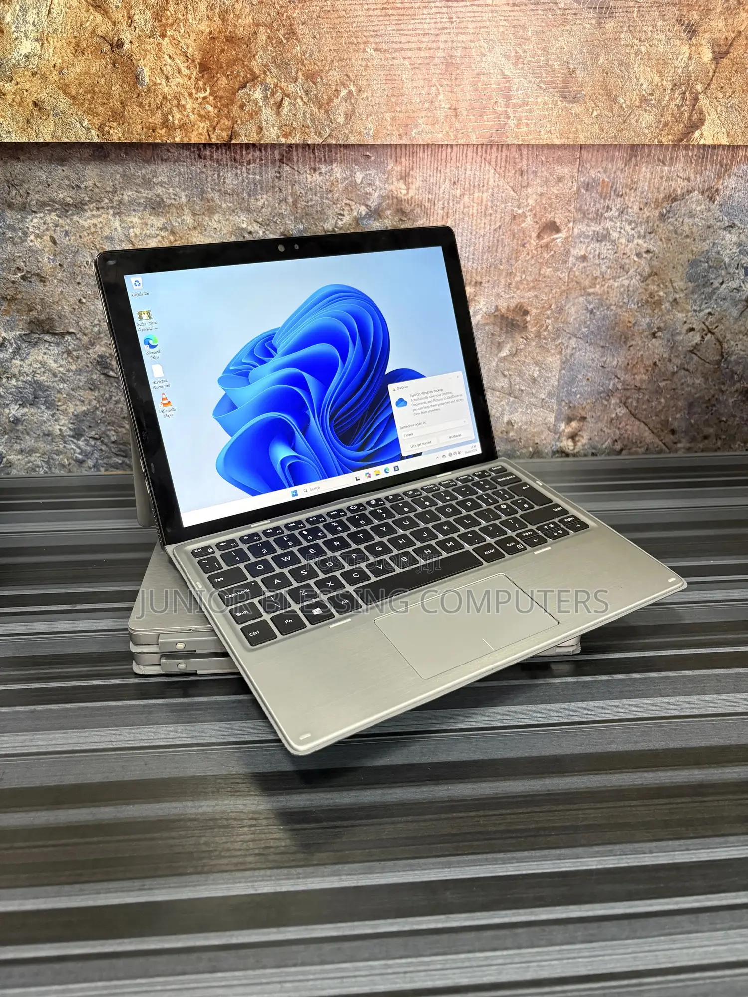 Laptop Dell Latitude 7200 2-in-1 8GB Intel Core i5 SSD 256GB
