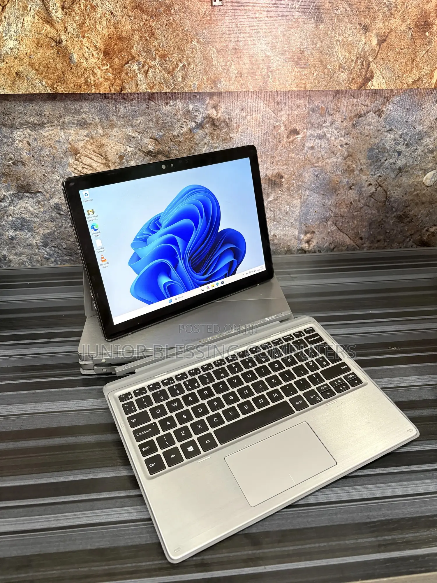 Laptop Dell Latitude 7200 2-in-1 8GB Intel Core i5 SSD 256GB