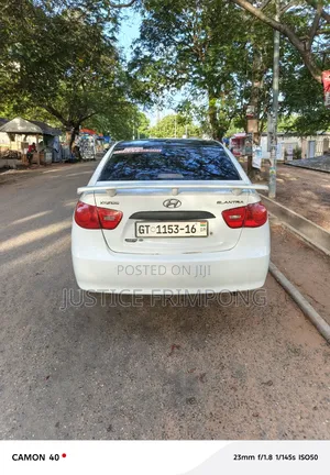 Hyundai Elantra GLS 2010 White