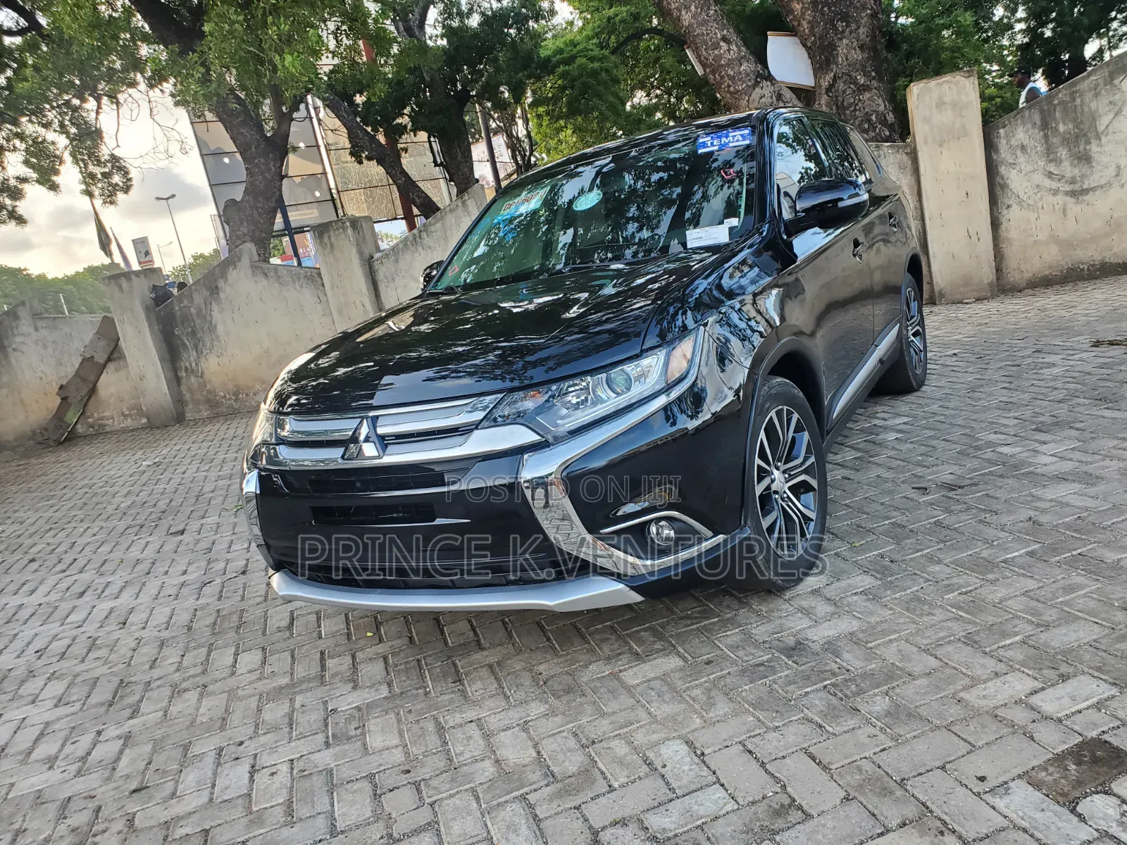 Mitsubishi Outlander 2.0 PHEV AWD 2016 Black