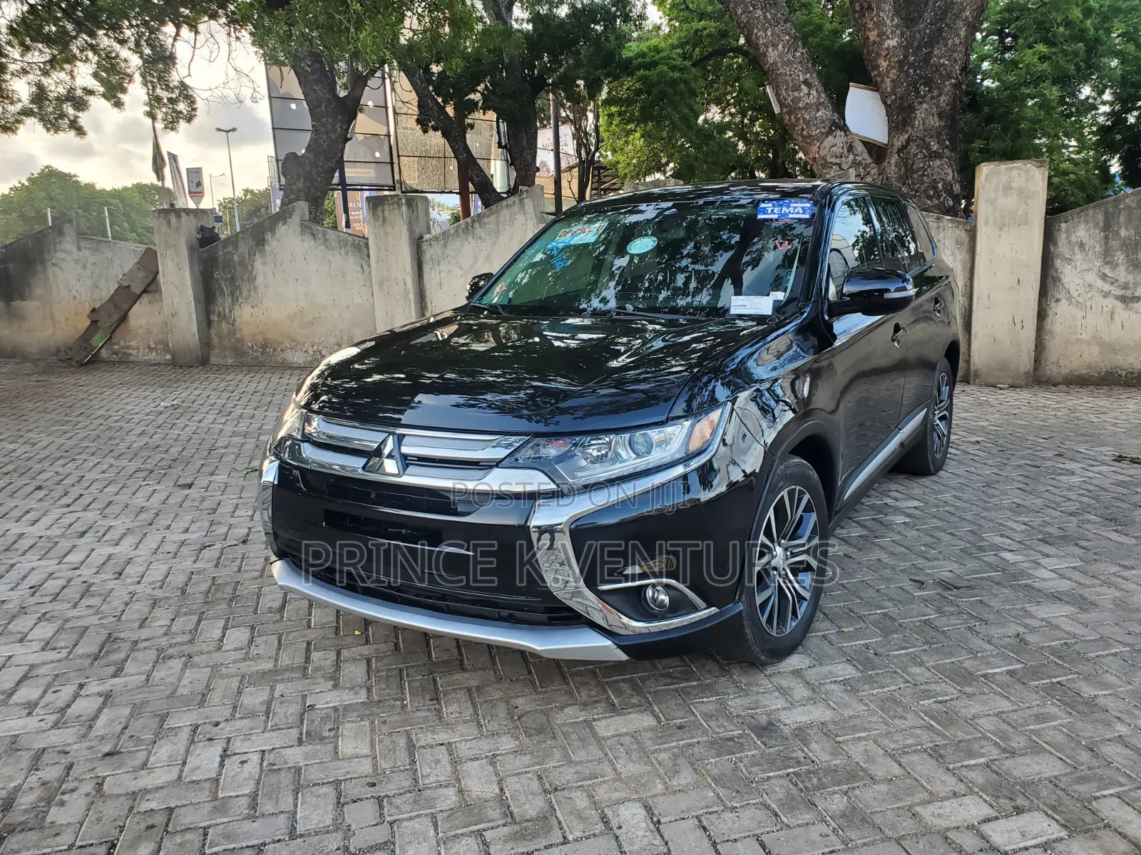 Mitsubishi Outlander 2.0 PHEV AWD 2016 Black