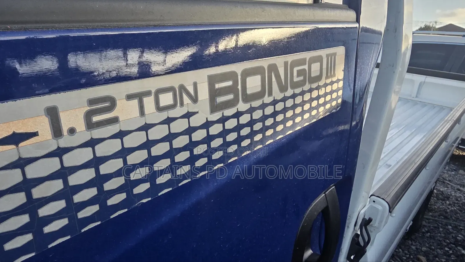 Kia Bongo 2013 Blue