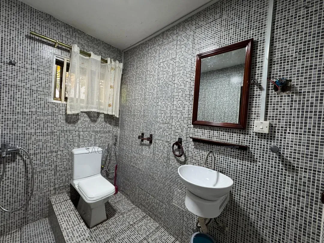 2bdrm Apartment in American House for rent