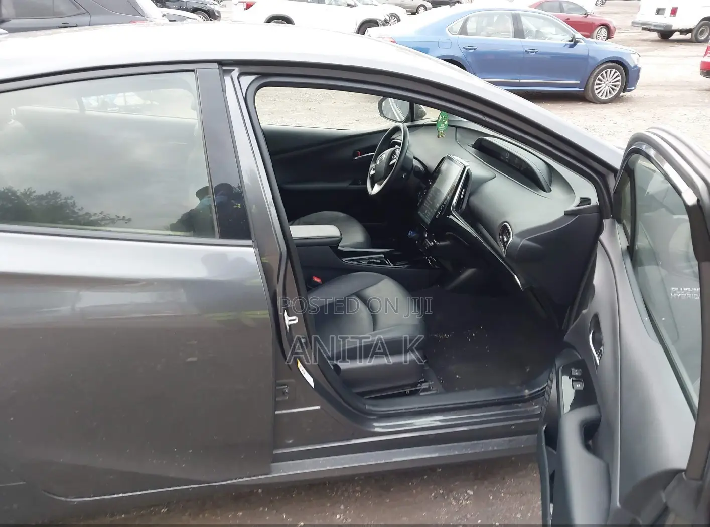 Toyota Prius Two Eco 2017 Gray