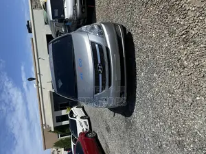 Hyundai Starex 2015 Grey