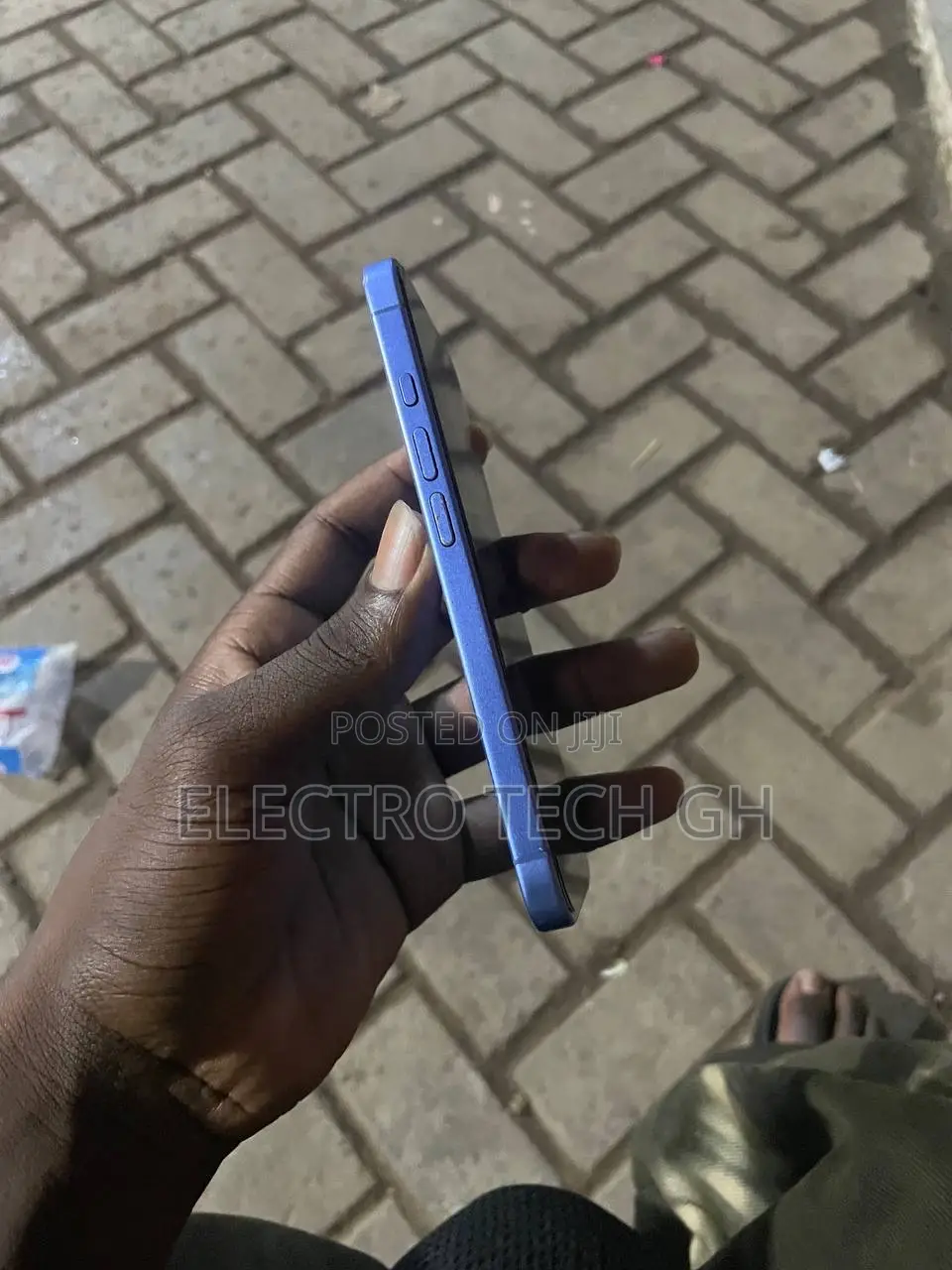 Apple iPhone 16 128 GB Blue
