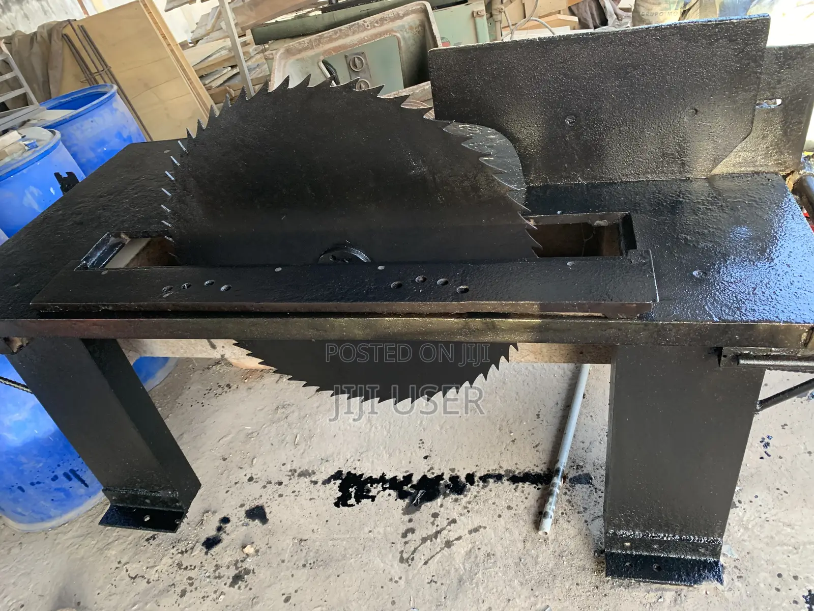 Saw Milling Machines