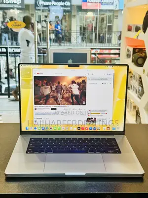 Laptop Apple MacBook Pro 2021 M1 32GB Apple M1 Max SSD 1T