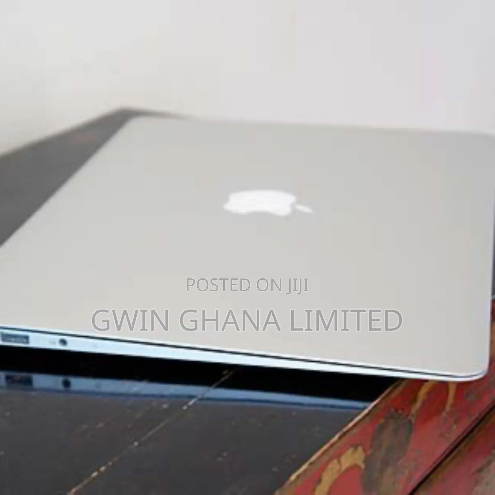 Laptop Apple MacBook Air 2011 4GB Intel Core i5 SSD 128GB