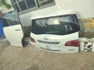 Infiniti Qx 56 2017 Body Parts