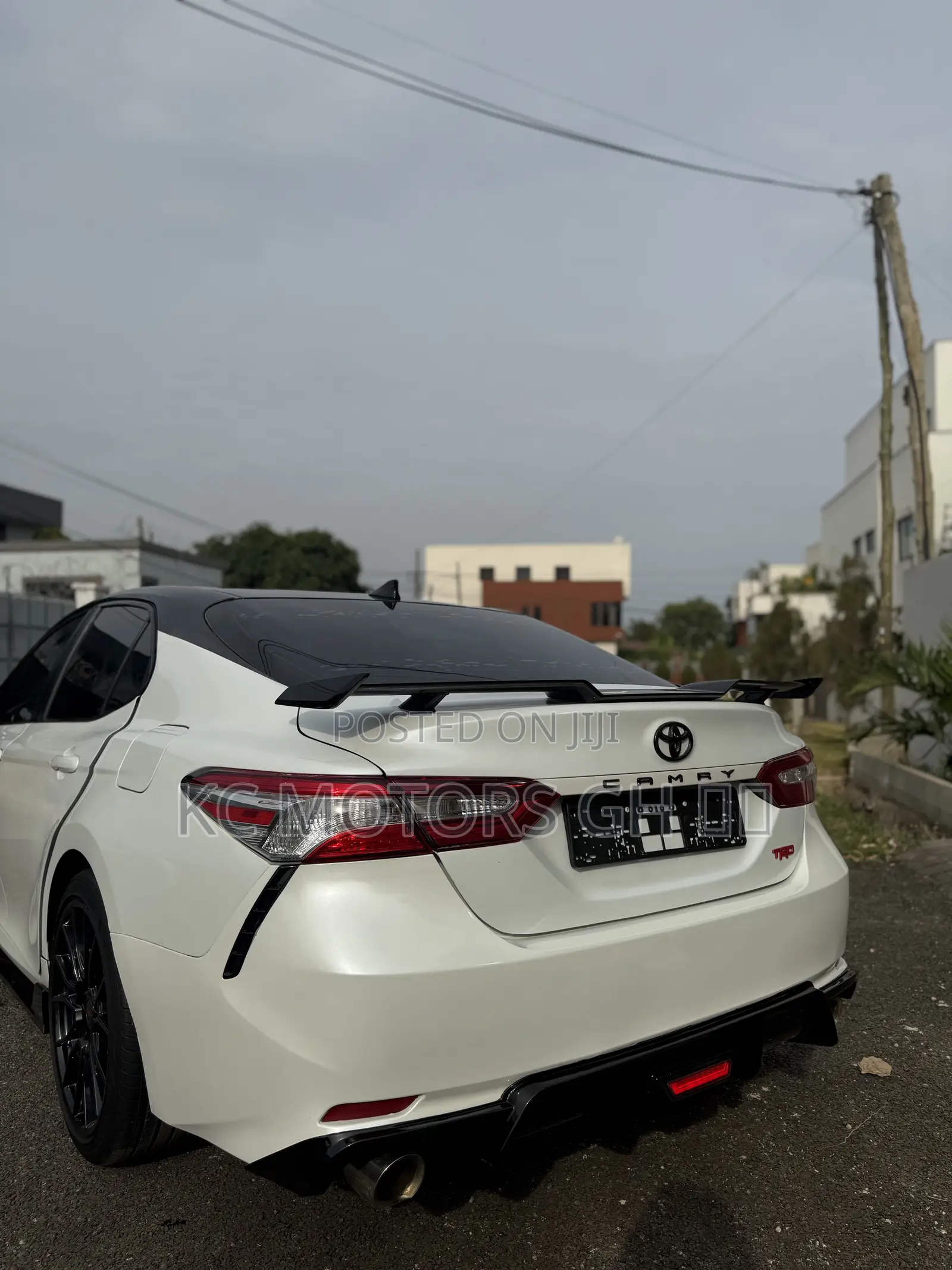 Toyota Camry TRD V6 FWD 2020 White