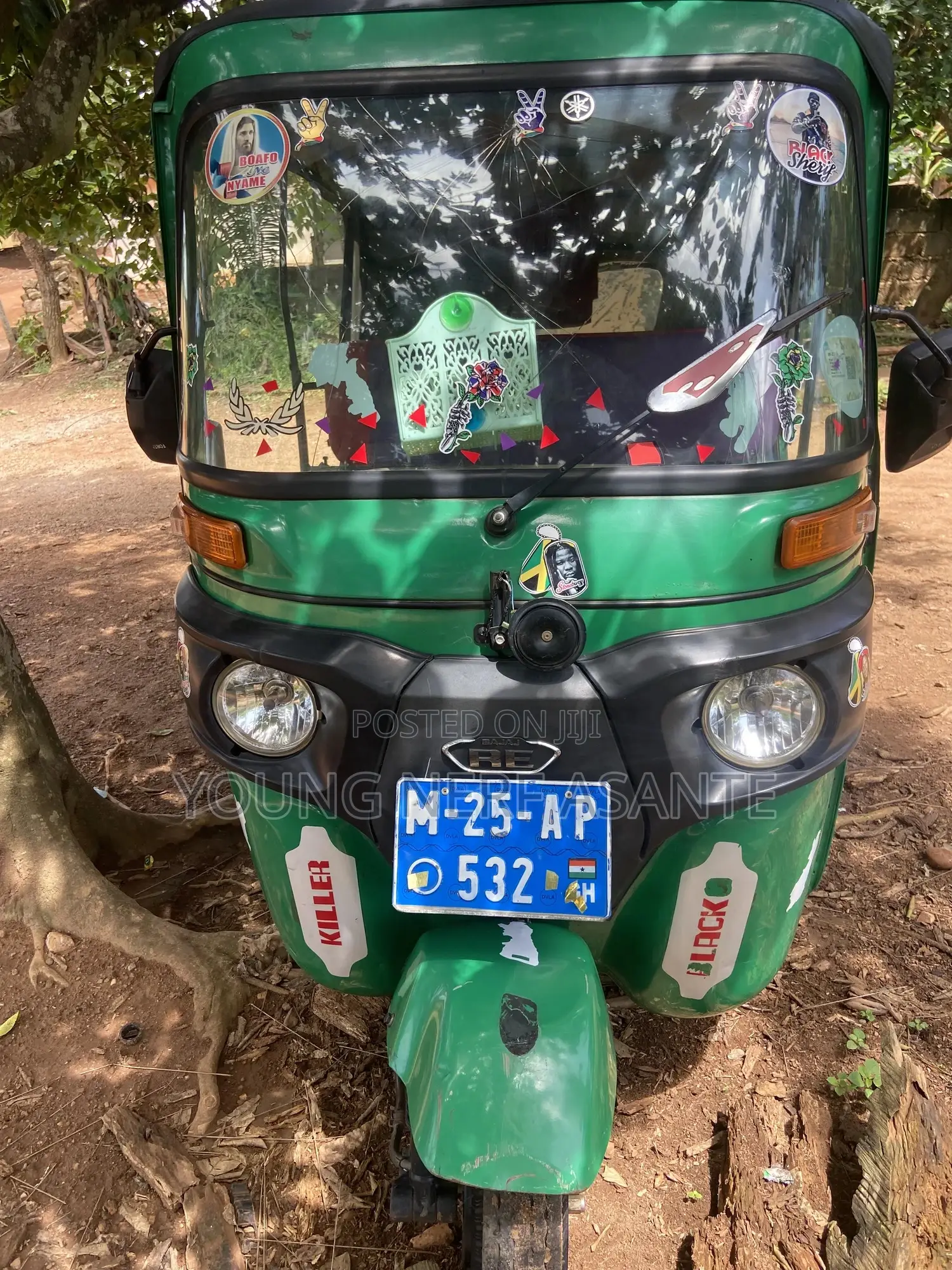 Bajaj RE 2025 Green
