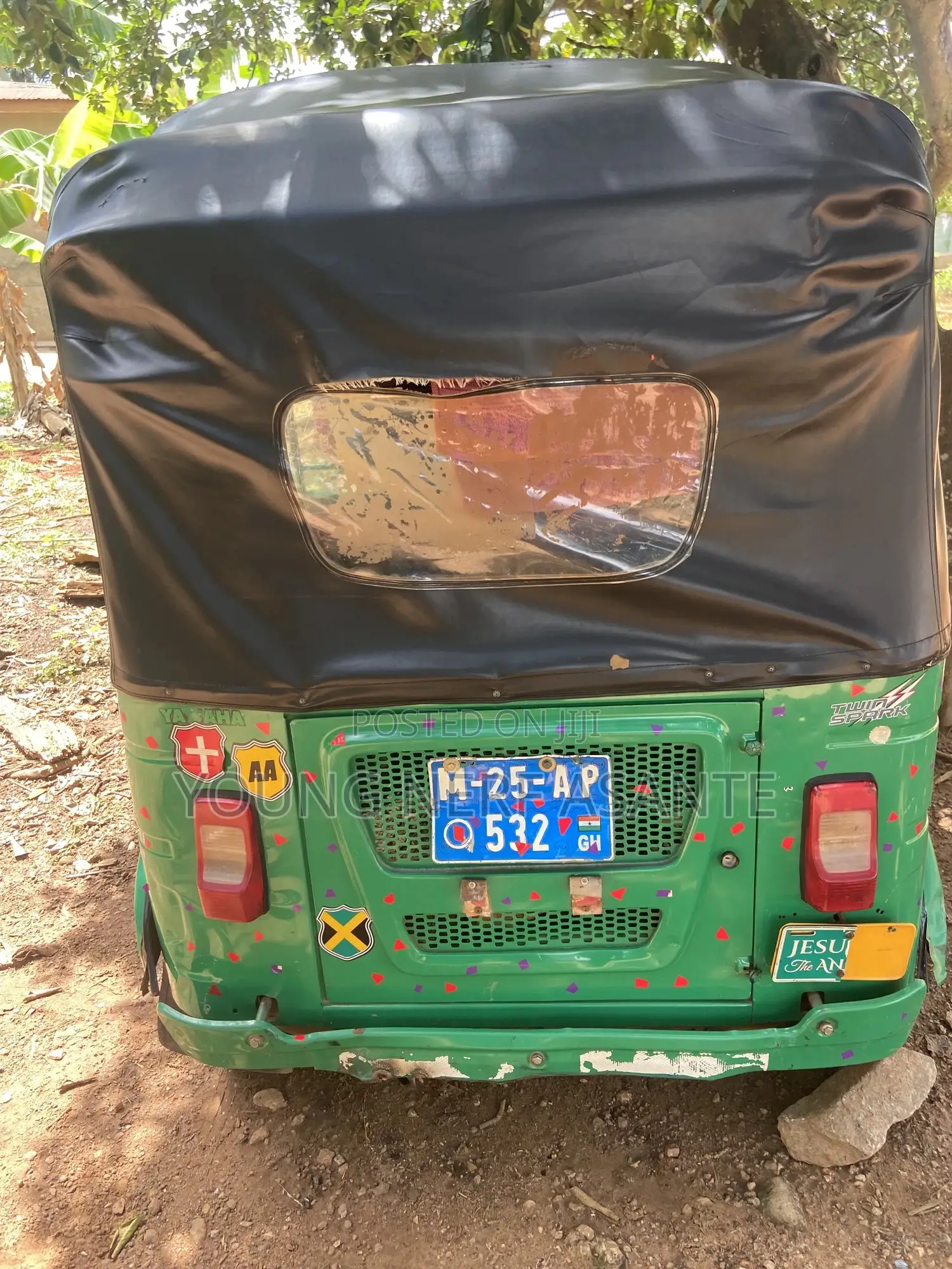 Bajaj RE 2025 Green