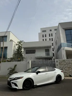 Toyota Camry TRD V6 FWD 2020 White