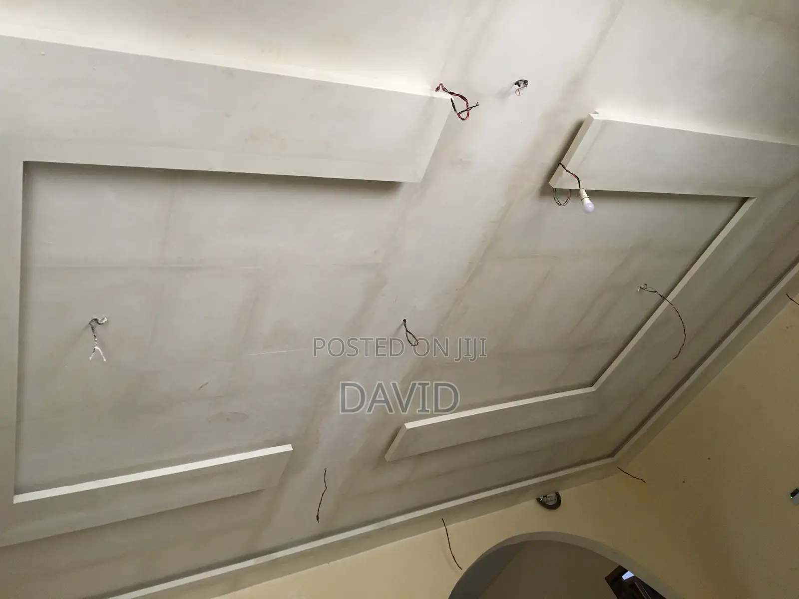 Hall Ceiling
