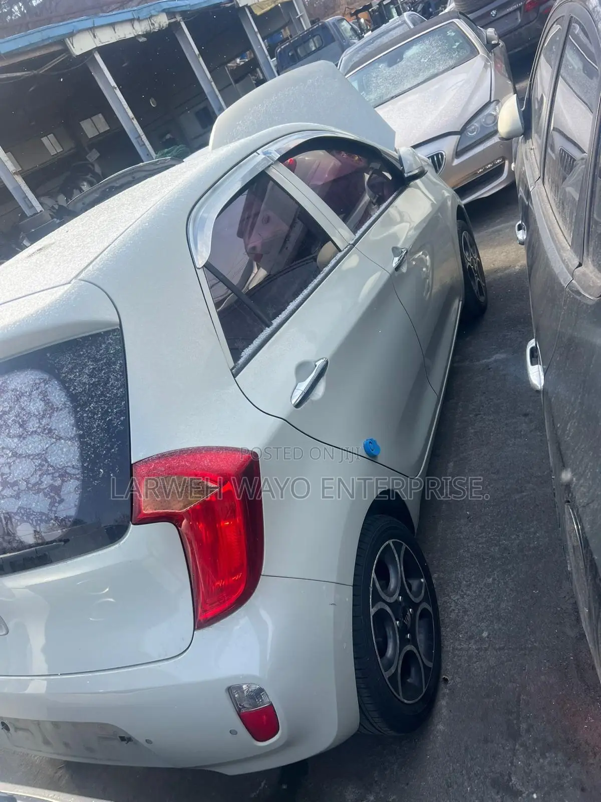 Kia Morning 2015 Off white