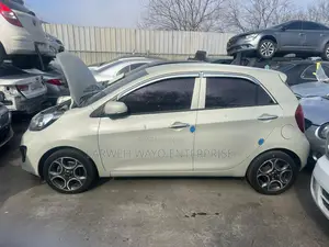Kia Morning 2015 Off white