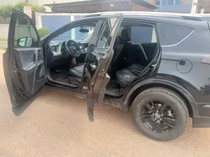 Toyota RAV4 2016 Black