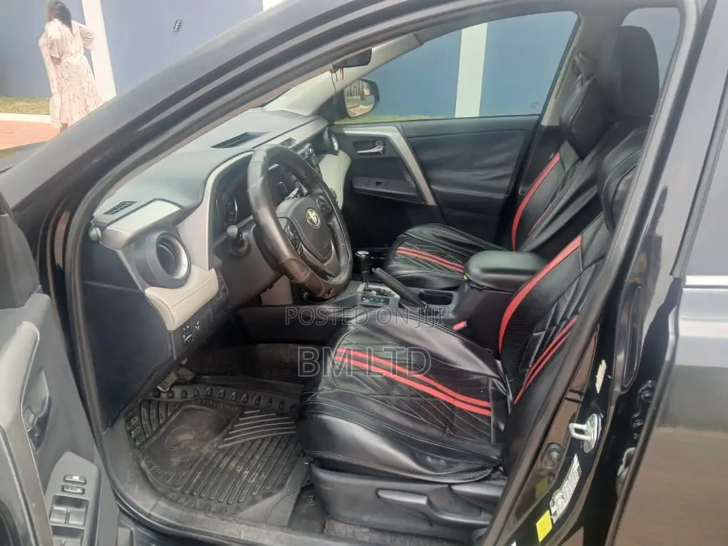 Toyota RAV4 2016 Black