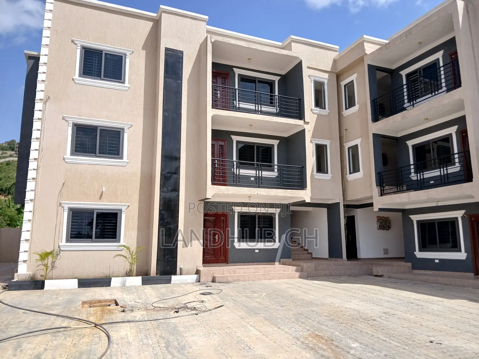 2bdrm Apartment in Oyarifa Mall Area for rent