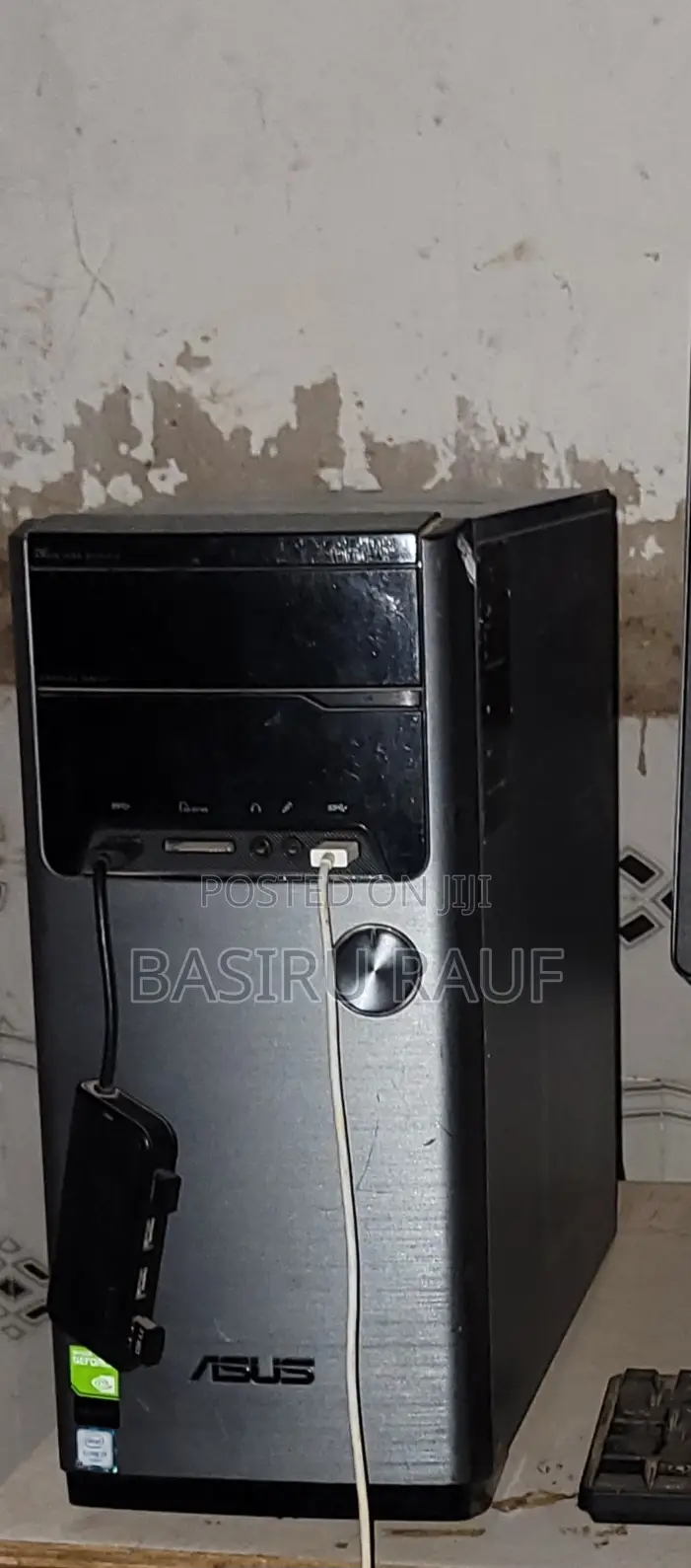 Desktop Computer Asus 16GB Intel Core 7 HDD+SSD 750GB